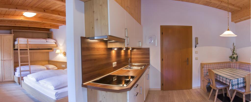 Garni Miriam Hotel La Villa  Phòng bức ảnh