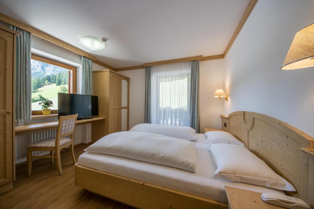 Garni Miriam Hotel La Villa  Ngoại thất bức ảnh